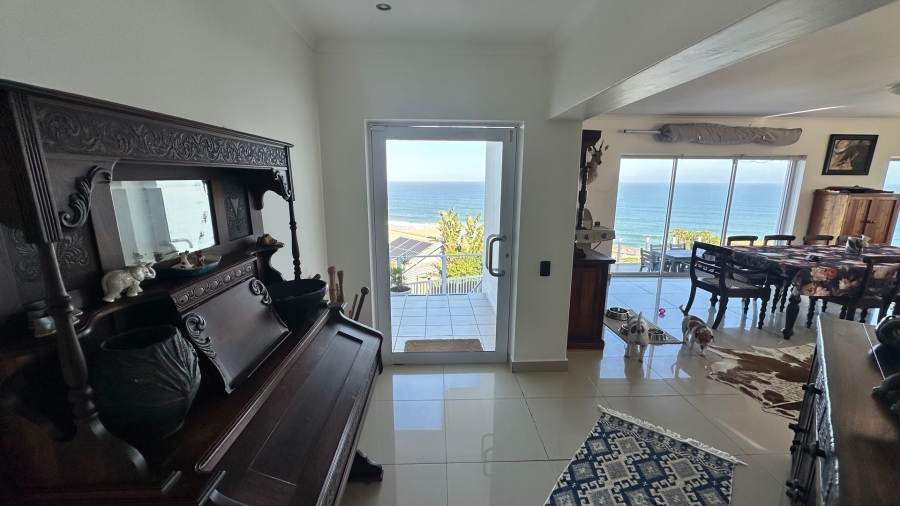 5 Bedroom Property for Sale in Dana Bay Western Cape
